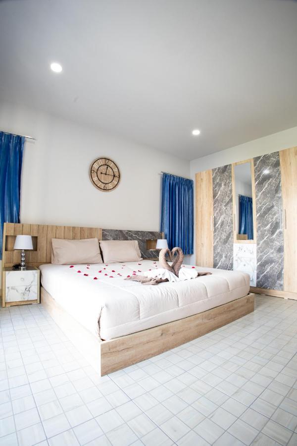 Grand View Premium Hotell